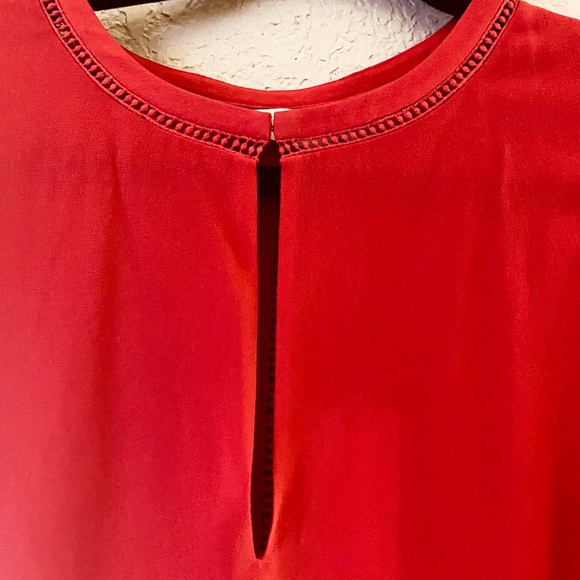 🌹 TORY BURCH TOP 🌹 - Picture 3 of 8